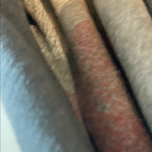 Men’s Gray Three-Quarter Length Sleeve Shirt with Stripes - Picture 6 of 6